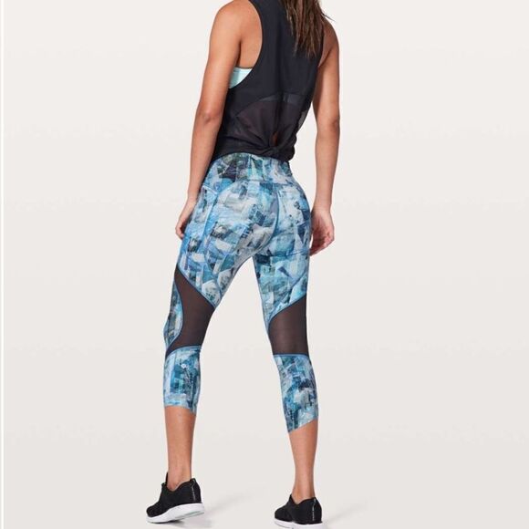 Lululemon On Pace Crop 21" legging mesh pockets Size 6 - Picture 1 of 10